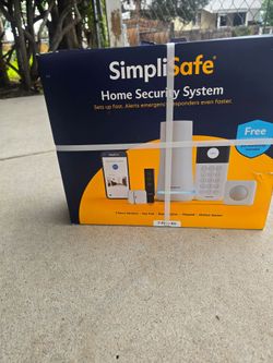 SimpliSafe 7-Piece Home Security System Kit