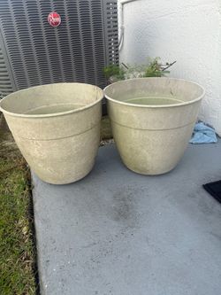 Large Outdoor Plastic Planters Set of 2