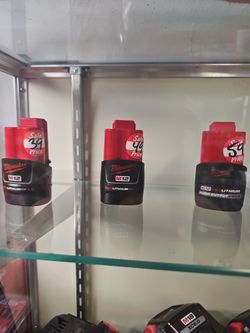 Milwaukee m12 batteries