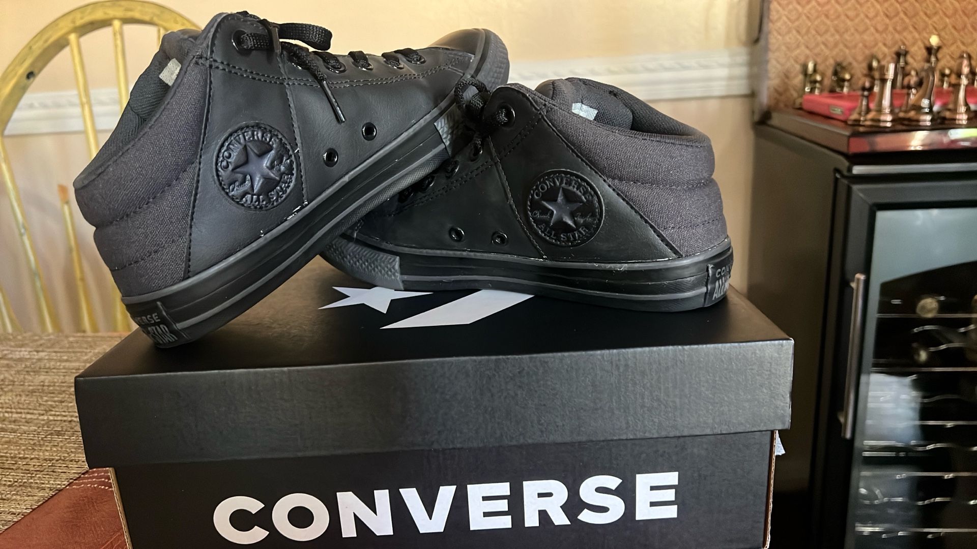 Converse