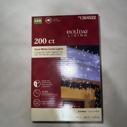 Holiday Living 200 Ct Cool White Icicle Lights