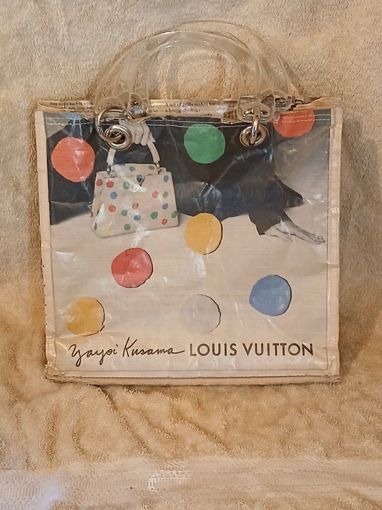 "COUTURE PLANET" NEWSPAPER RECYCLE PURSE