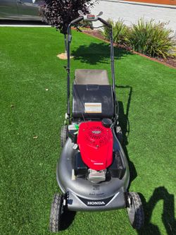 Honda mower