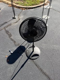 Black pedestal fan