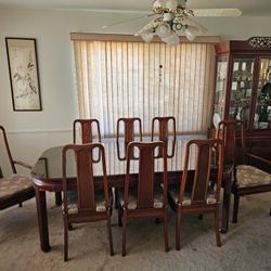 Beautiful Mid-century Asian Rosewood Dining Room Set! Mint Condition! Circa 1970's! 
