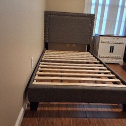 Bed Frame, Twin 