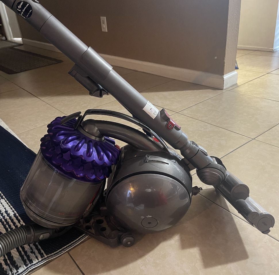 Dyson DC39 MultiFloor Pro Canister Vacuum for Sale Vista, CA OfferUp