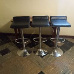 Bar Stools 