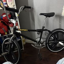 92’ Gt / Dyno Detour , Collectors bmx All oG stamped parts 
