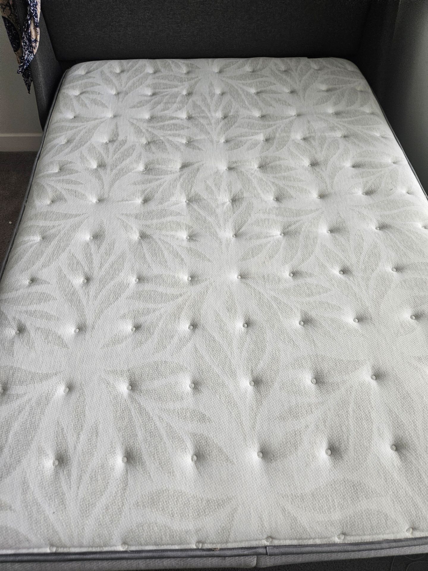 Posturepedic Queen Mattress