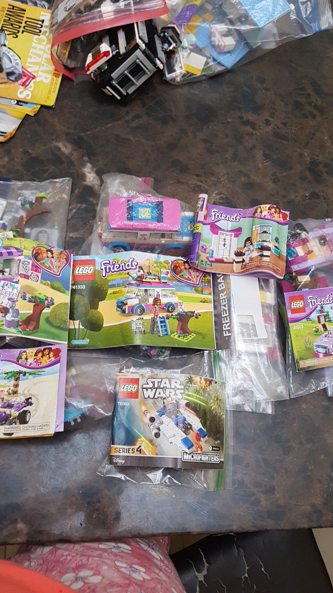 5 LEGO FRIENDS and 1 Star Wars