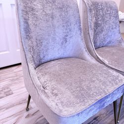Set Of Beautiful Velvet Dining Chairs