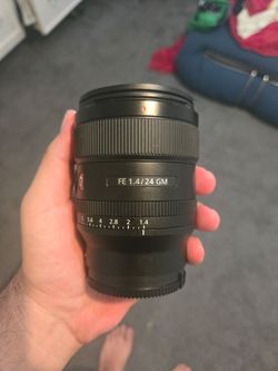 Sony FE 24mm f1.4 gm e mount lens