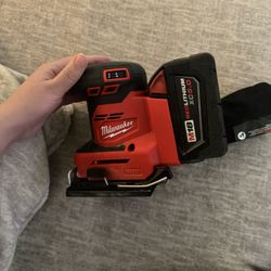 Milwaukee Sander