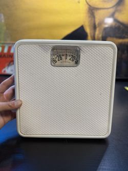 Taylor Metro 2004D Analog Mechanical Bathroom Scale White Vintage Style