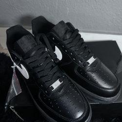 Supreme Nike Air Force 1 Low