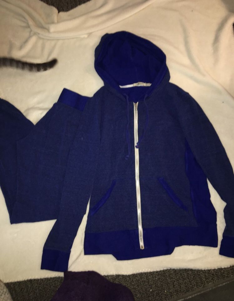 Woman’s Outfit, Size Large