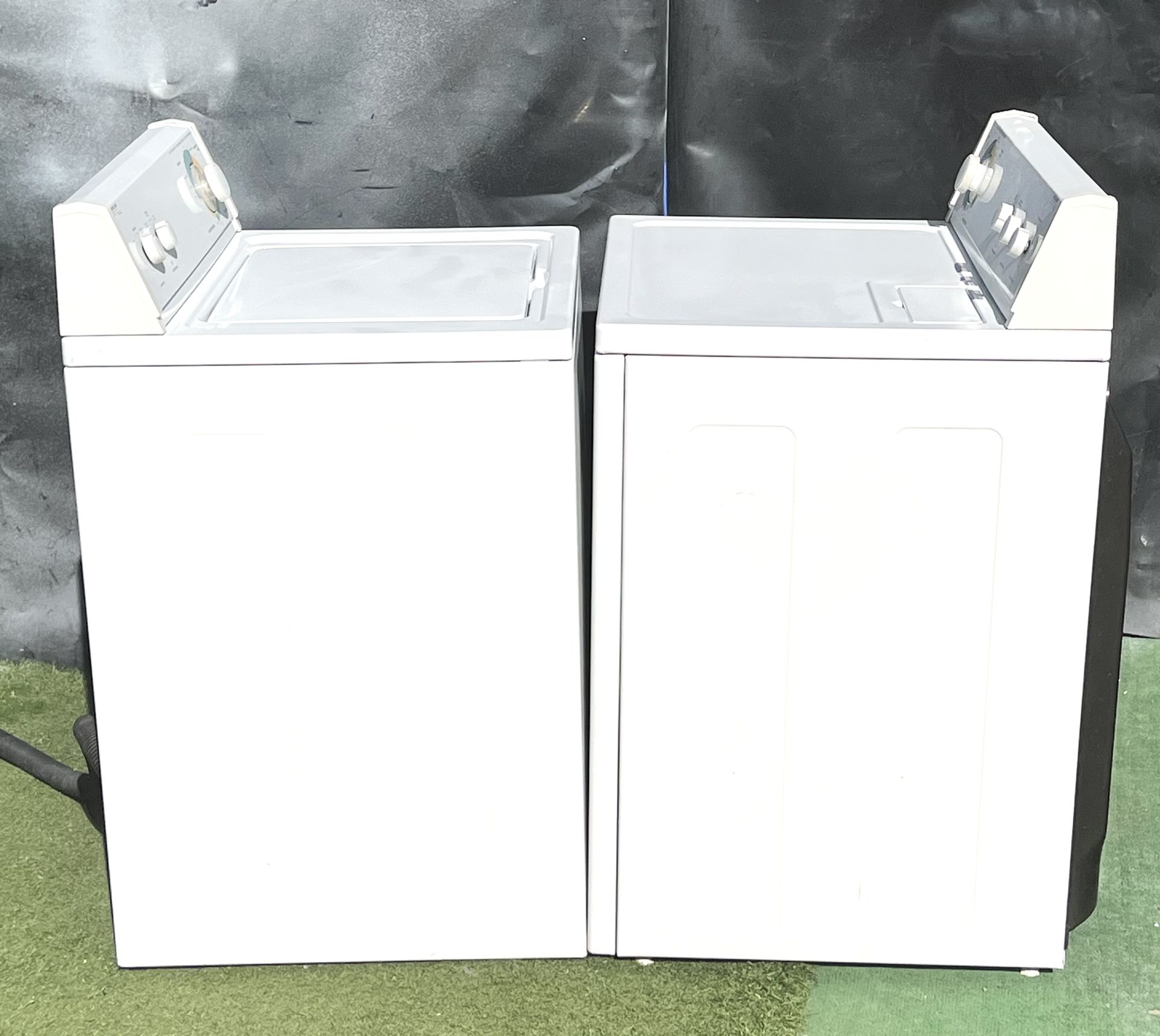 Whirlpool Washer & ELECTRIC Dryer SET (CAN DELIVER!) for Sale in