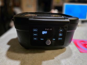 Instant pot 6-in-1 air fryer and indoor grill