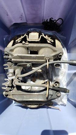 2001 Audi S4 front calipers and rotors HP2