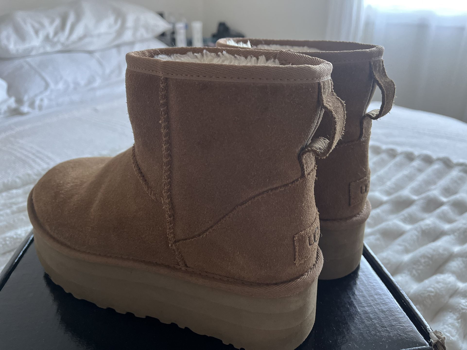 Ugg Classic Mini Plataform Boot US