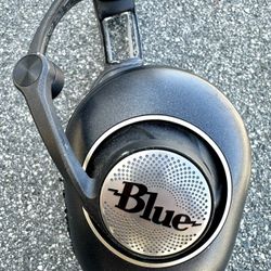 Blue SADIE Premium Headphones w/ Built-in Audiophile Amp - Noise Cancelling