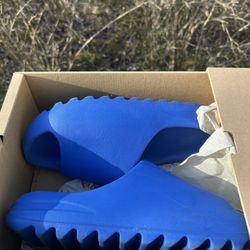 Azure Yeezy Slide 