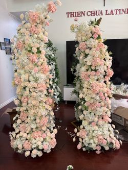 wedding flower arc