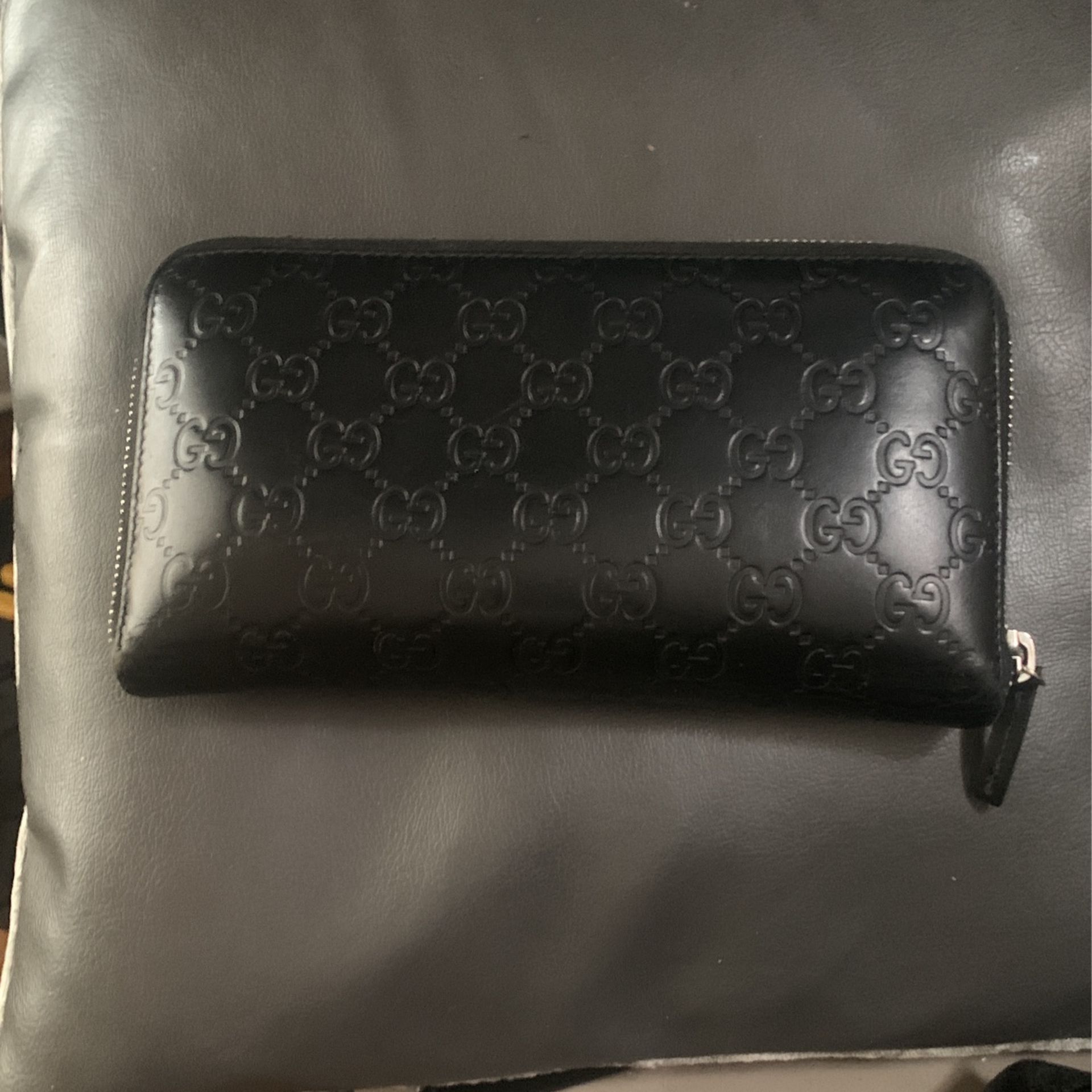 Gucci Woman Continental Wallet 