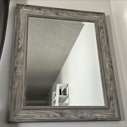 Mirror 