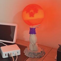 3D Printed Dragon Ball Z Lamp – Goku Holding the 4-Star Dragon Ball 🔥