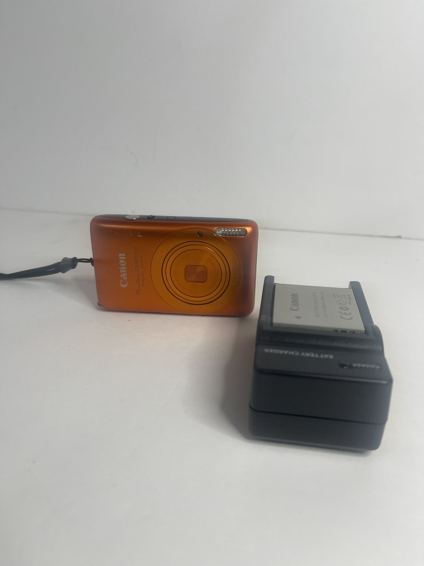 Canon PowerShot ELPH SD1400 IS Digital Camera 14.1MP TESTED