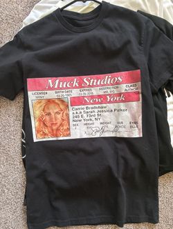 Men’s licenses shirt 