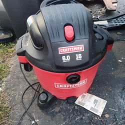 New Huge Shop Vacuum 40$ With Hose