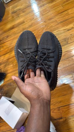 Adidas Yeezy Boost 350 V2 Cinder