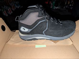 Brand new Red Wing steel toe size 12"