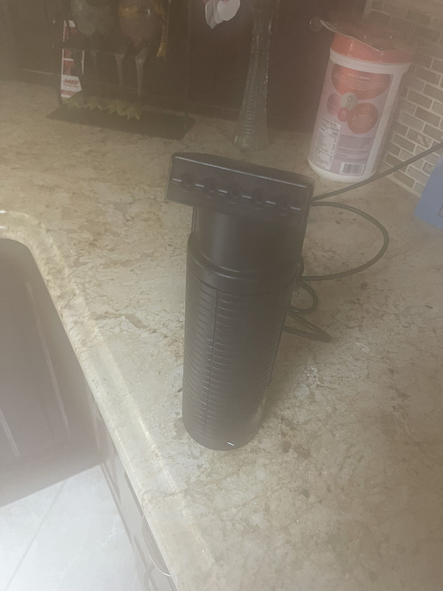 Slightly Used ELECTRIC HAND STEAMER FOR EVERY FABRIC