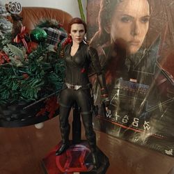 Hot Toys Endgame Black Widow