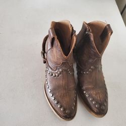 Womens Boots (Circle G brand)