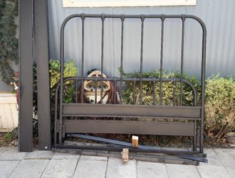 metal bed frame