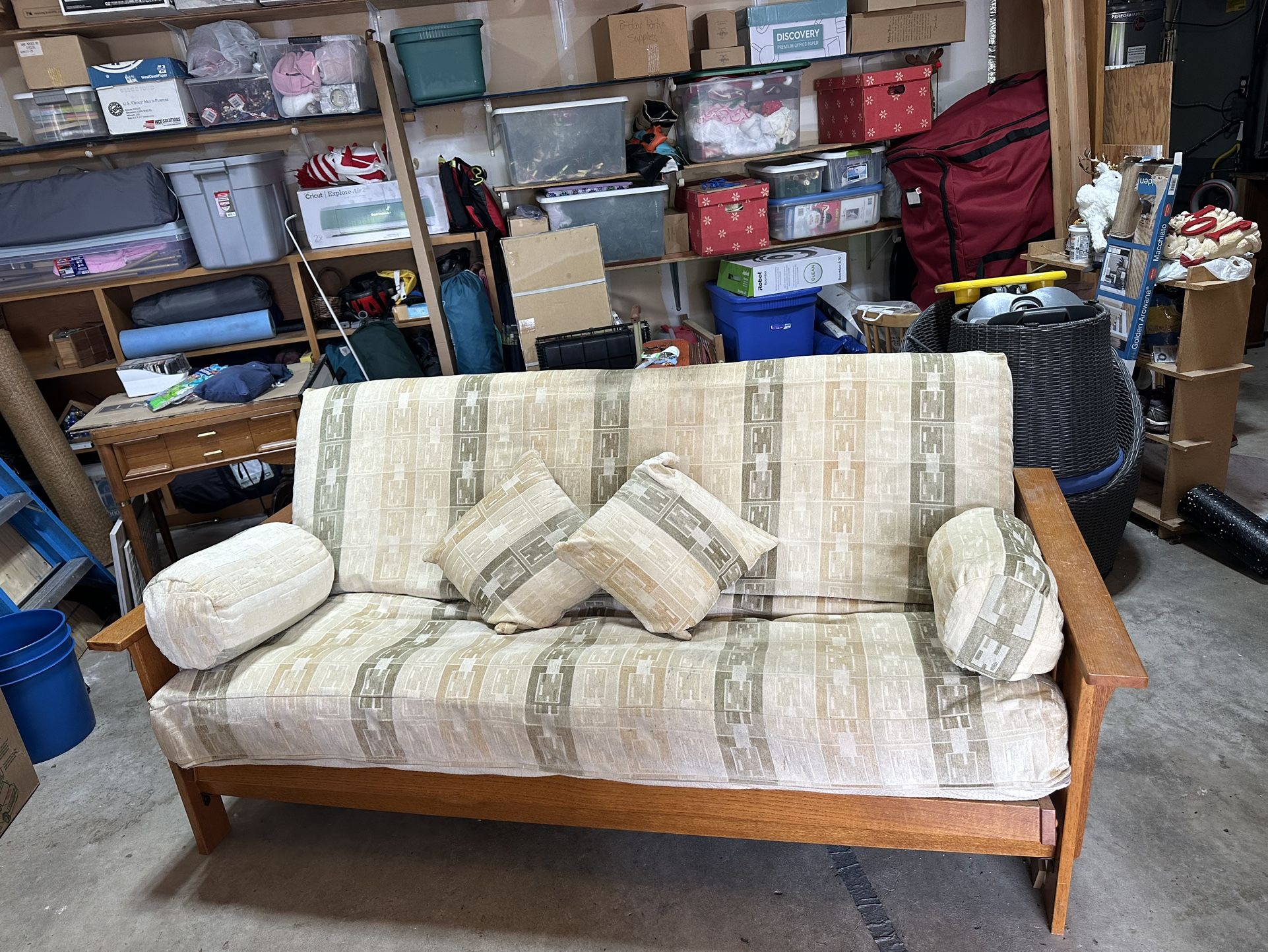 Futon With Temporpedic mattress