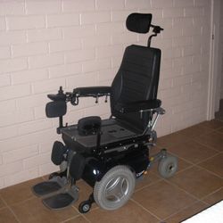 Permobil C300 Electric   Wheelchair