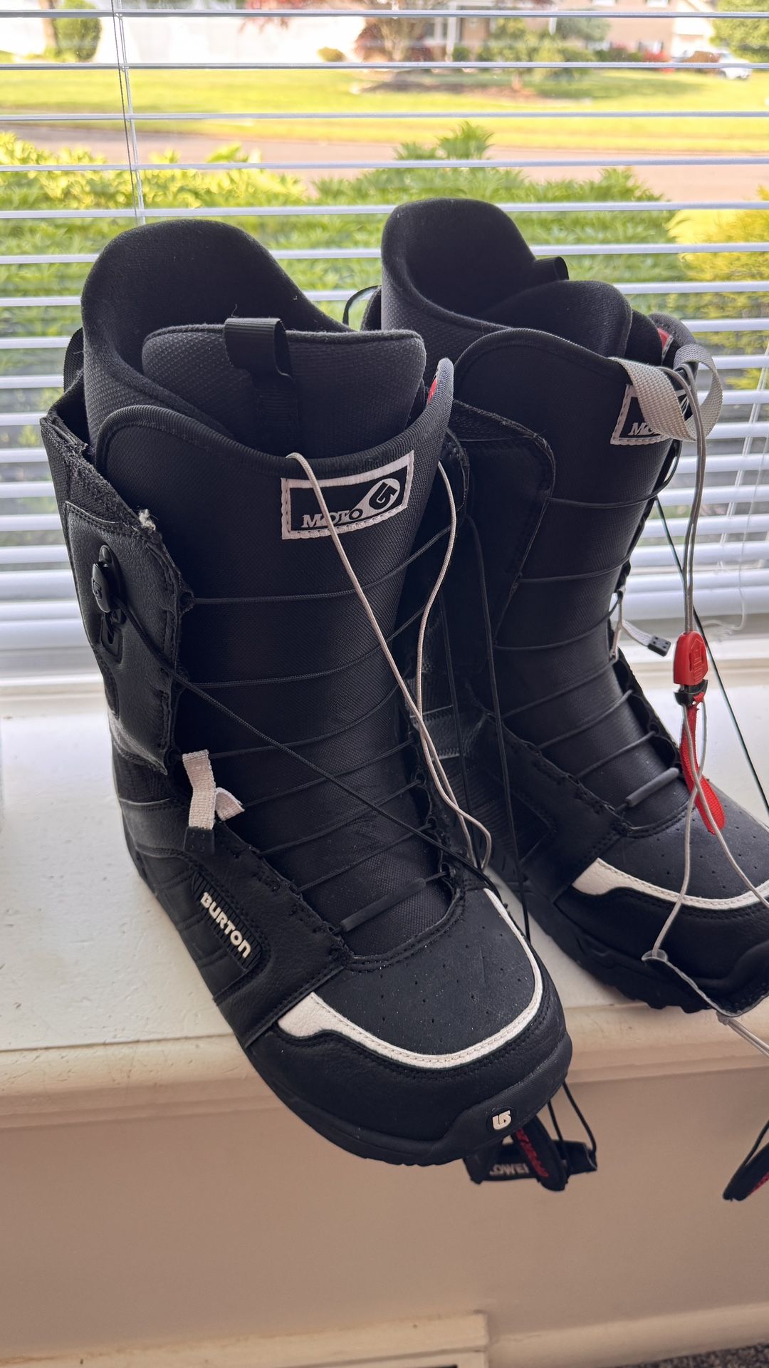 Complete Snowboard Setup- Rome Garage Rocker Wide 160cm + Ride Bindings + Burton Boots (Size 12)
