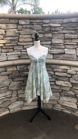 NWOT Guess Women’s Dress Sz Small
