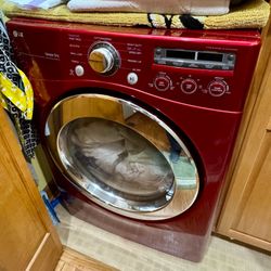 LG Washer & GAS Dryer - Set