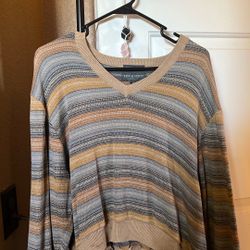 Vintage V-Neck Sweatshirt 