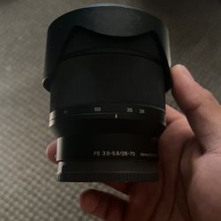 Sony 28-70