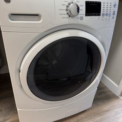 GE WASHER AND Electric DRYER 