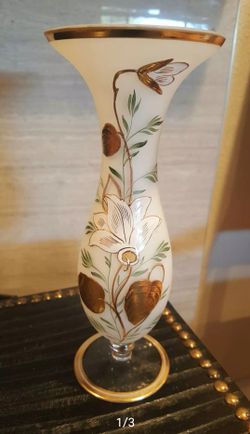 vintage gold trim vase
