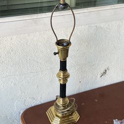Vintage! Wildwood Cast Solid Brass Parts Candlestick Lamp